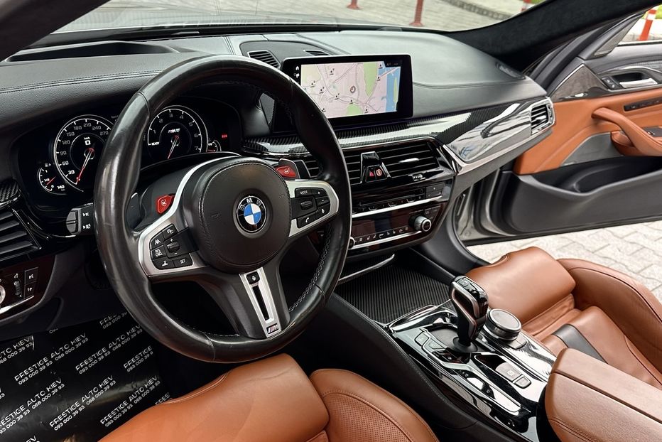 Продам BMW M5 2019 года в Киеве