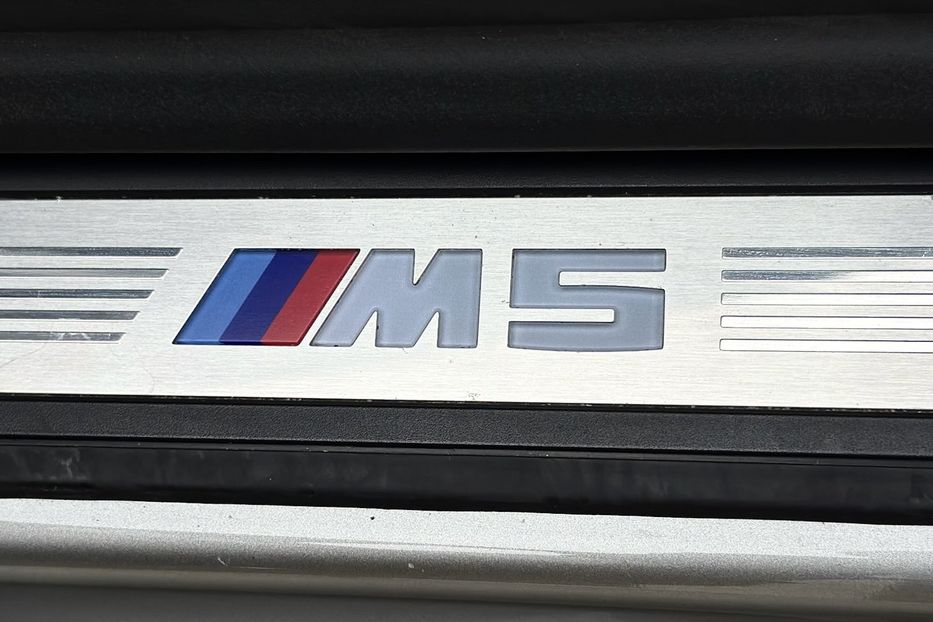 Продам BMW M5 2019 года в Киеве