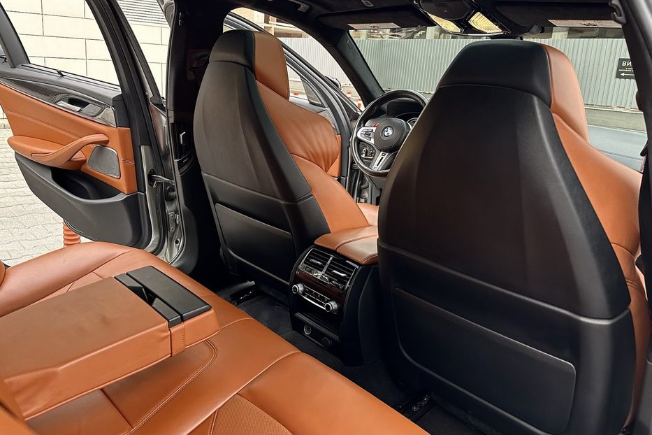 Продам BMW M5 2019 года в Киеве