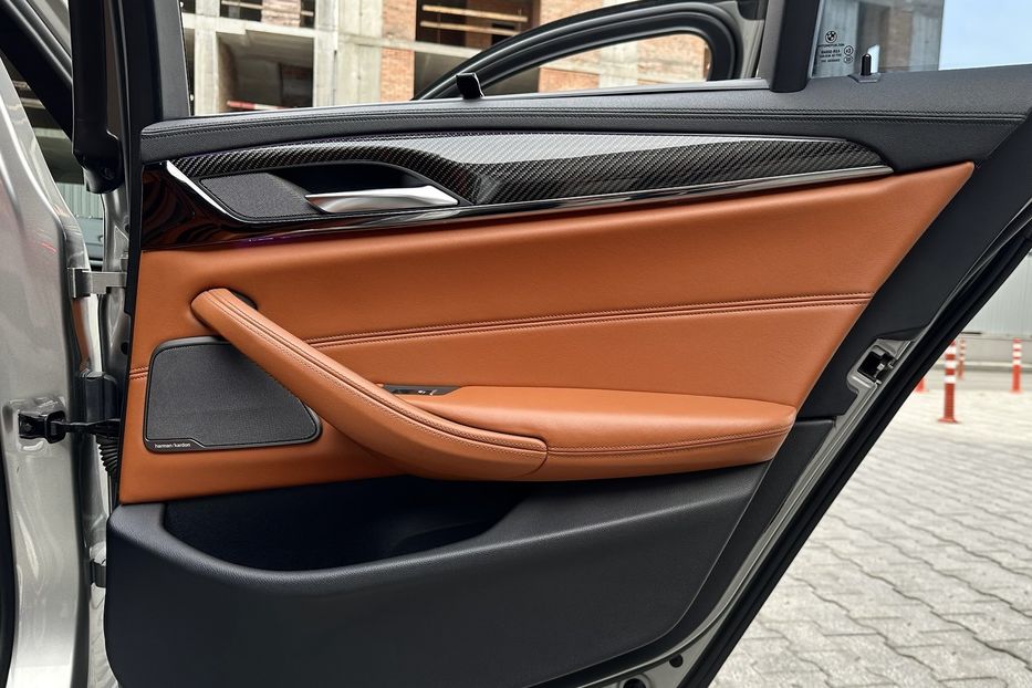Продам BMW M5 2019 года в Киеве