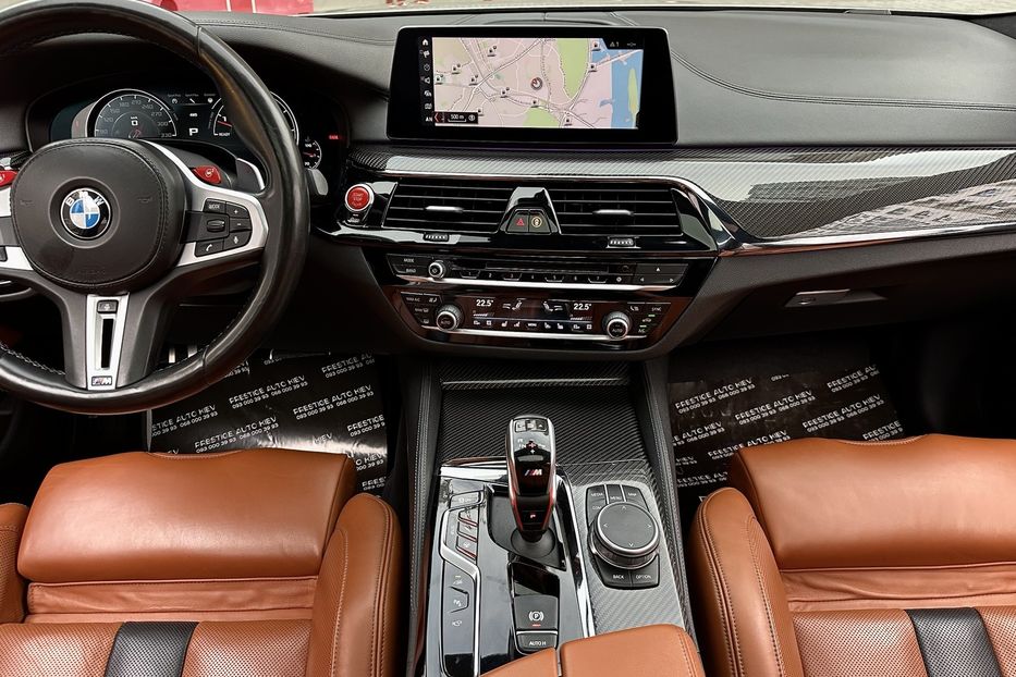 Продам BMW M5 2019 года в Киеве