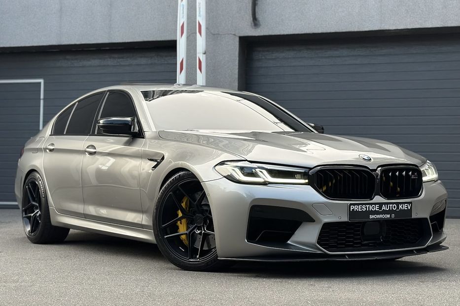 Продам BMW M5 2019 года в Киеве