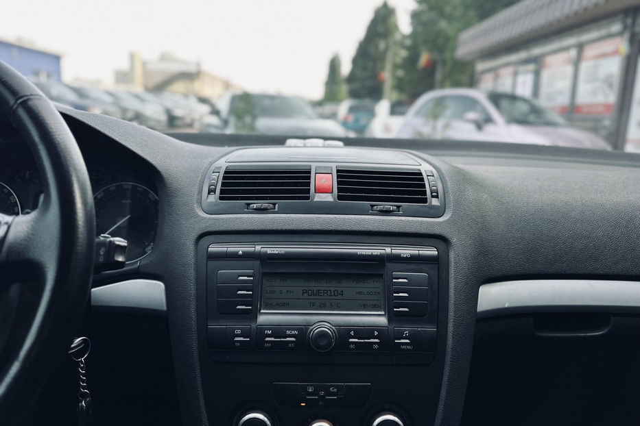 Продам Skoda Octavia A5 2006 года в Киеве