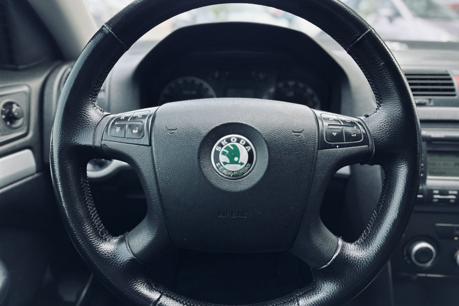 Продам Skoda Octavia A5 2006 года в Киеве