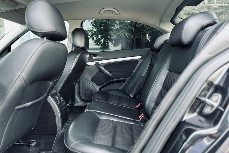 Продам Skoda Octavia A5 2006 года в Киеве