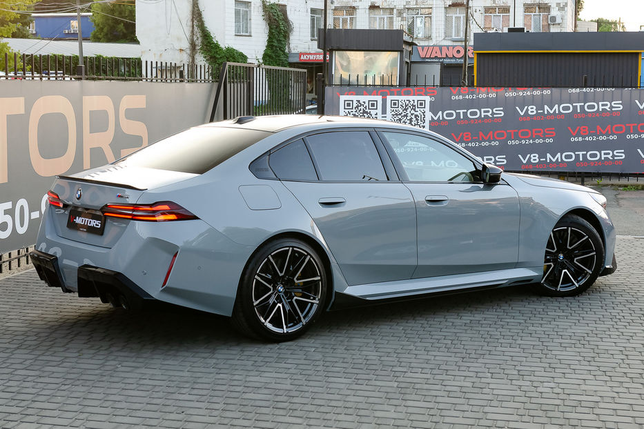 Продам BMW M5 Hybrid MXdrive 2025 года в Киеве