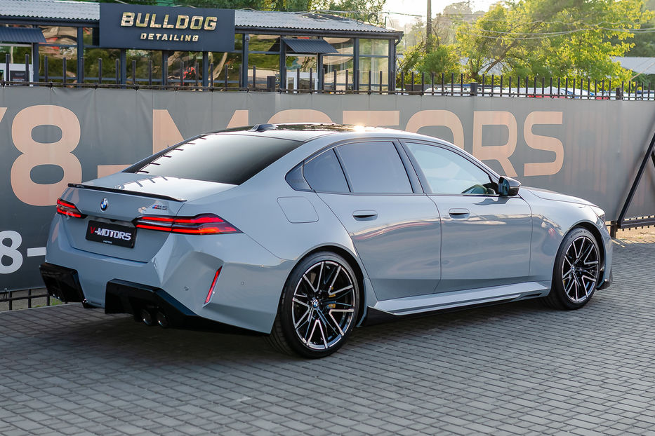 Продам BMW M5 Hybrid MXdrive 2025 года в Киеве