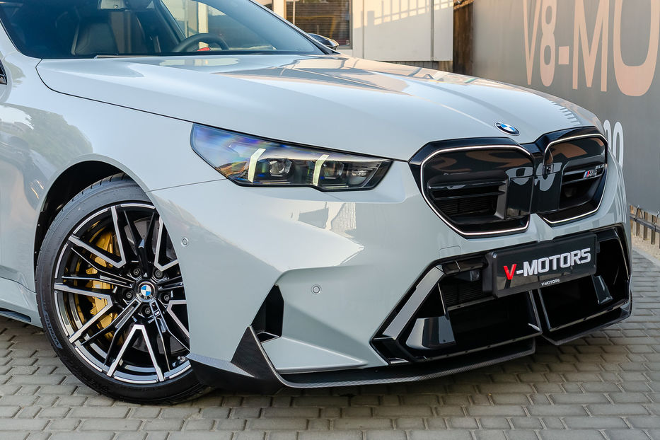 Продам BMW M5 Hybrid MXdrive 2025 года в Киеве