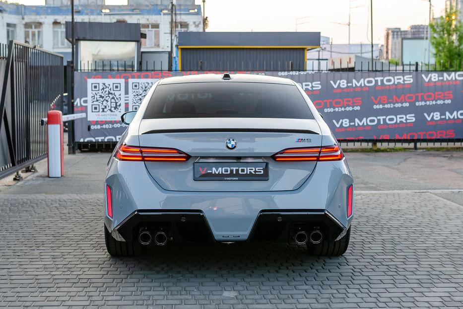 Продам BMW M5 Hybrid MXdrive 2025 года в Киеве