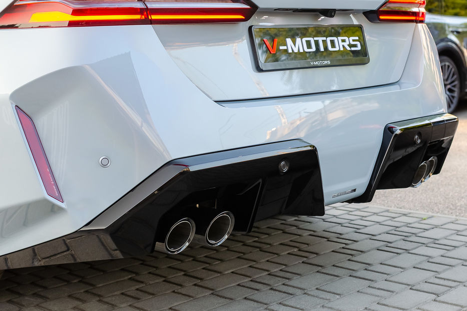 Продам BMW M5 Hybrid MXdrive 2025 года в Киеве