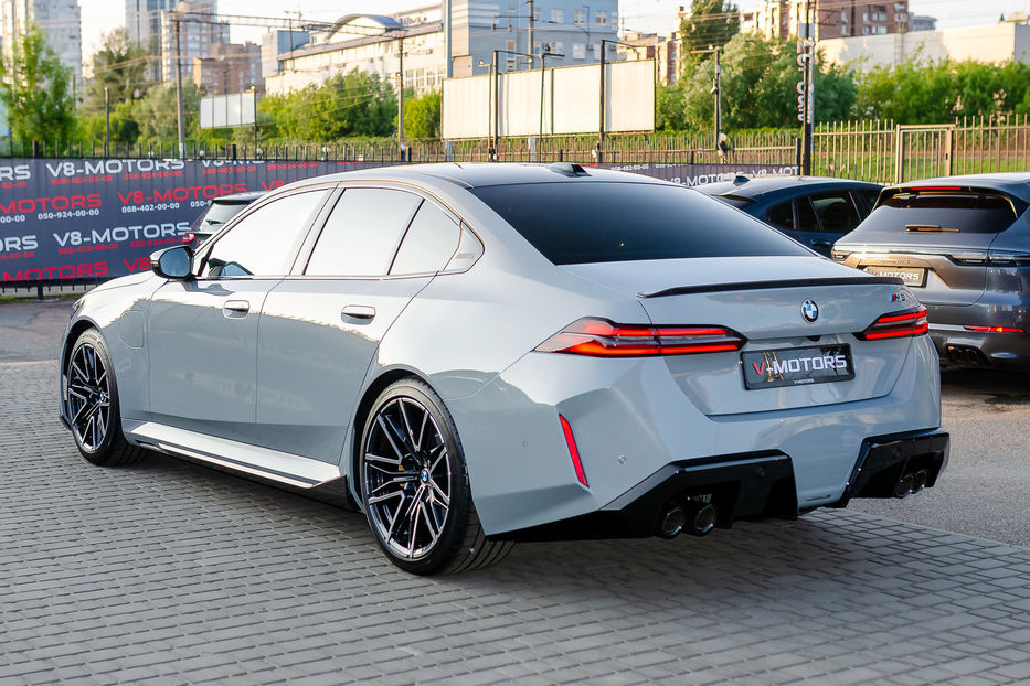 Продам BMW M5 Hybrid MXdrive 2025 года в Киеве