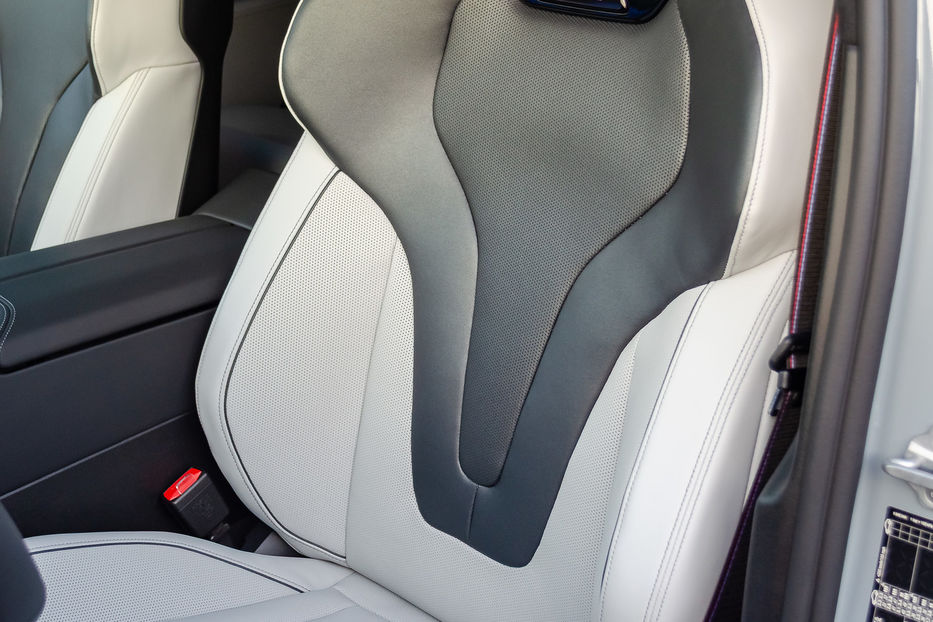 Продам BMW M5 Hybrid MXdrive 2025 года в Киеве