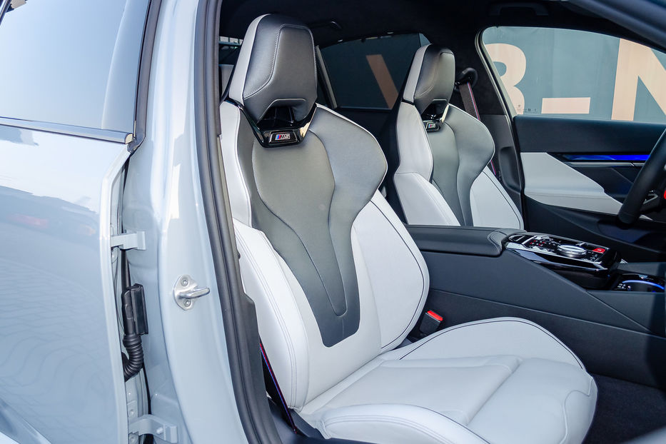 Продам BMW M5 Hybrid MXdrive 2025 года в Киеве