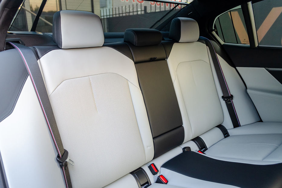 Продам BMW M5 Hybrid MXdrive 2025 года в Киеве