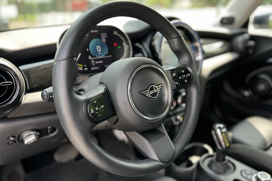Продам MINI Cooper S 32.6kWh (OFFSITE) 2022 года в г. Умань, Черкасская область