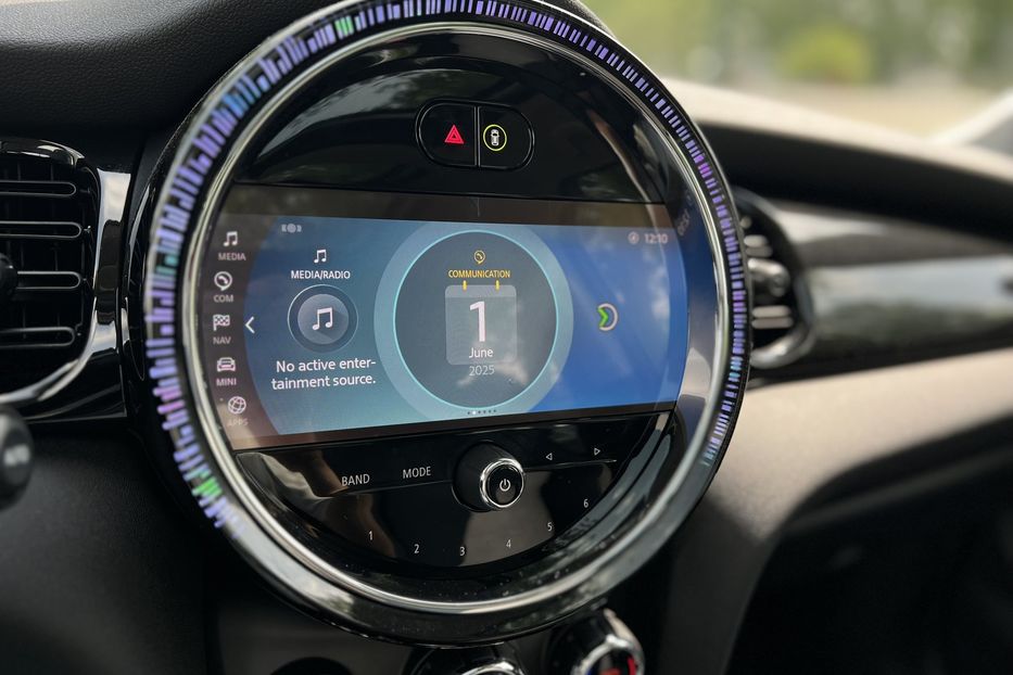 Продам MINI Cooper S 32.6kWh (OFFSITE) 2022 года в г. Умань, Черкасская область