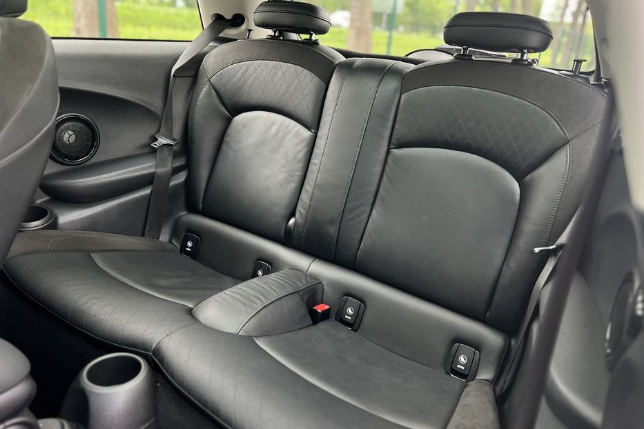 Продам MINI Cooper S 32.6kWh (OFFSITE) 2022 года в г. Умань, Черкасская область