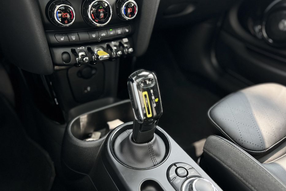Продам MINI Cooper S 32.6kWh (OFFSITE) 2022 года в г. Умань, Черкасская область