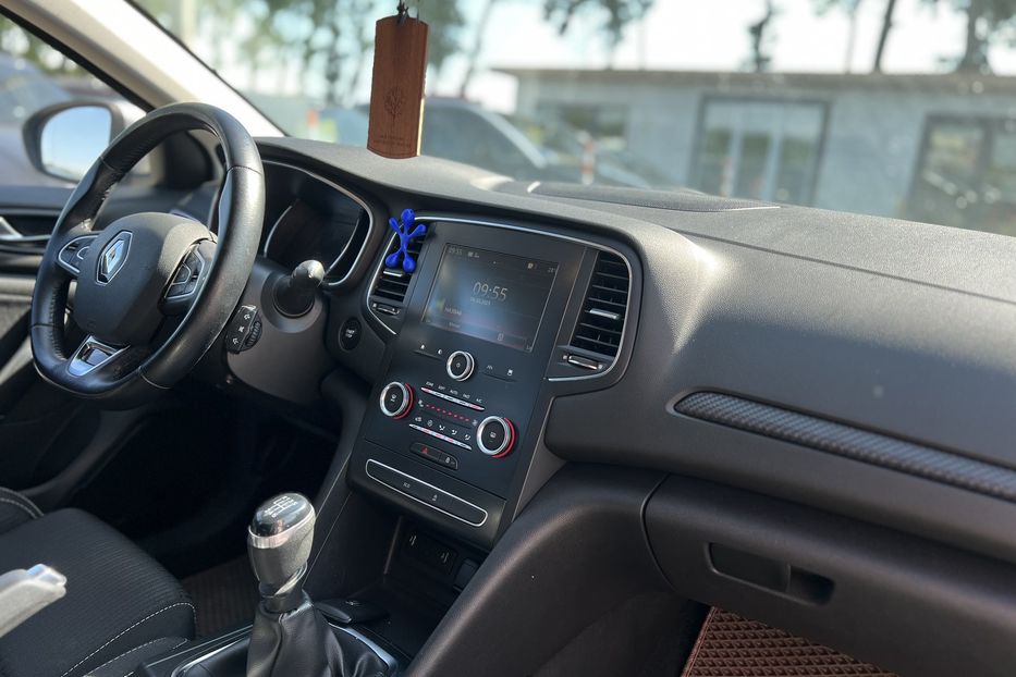 Продам Renault Megane (KOMIS) 2018 года в г. Умань, Черкасская область