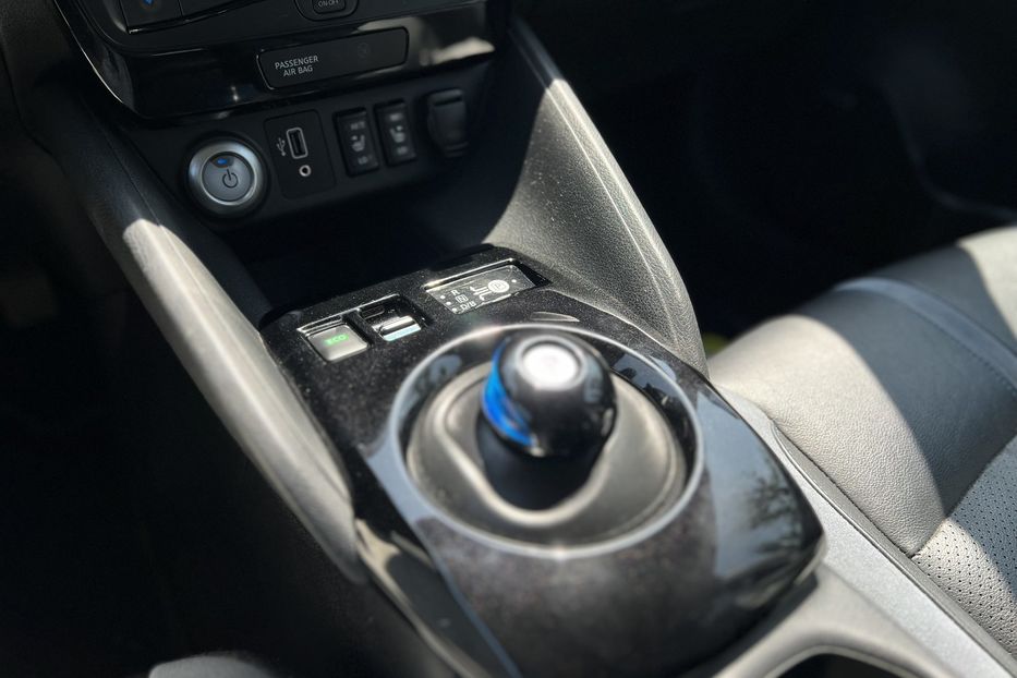 Продам Nissan Leaf 40kWh (KOMIS) 2020 года в г. Умань, Черкасская область