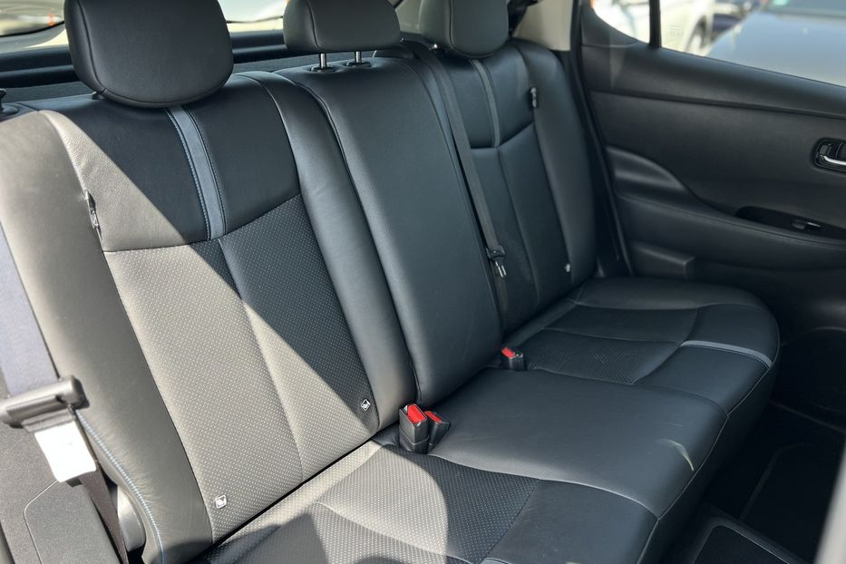 Продам Nissan Leaf 40kWh (KOMIS) 2020 года в г. Умань, Черкасская область