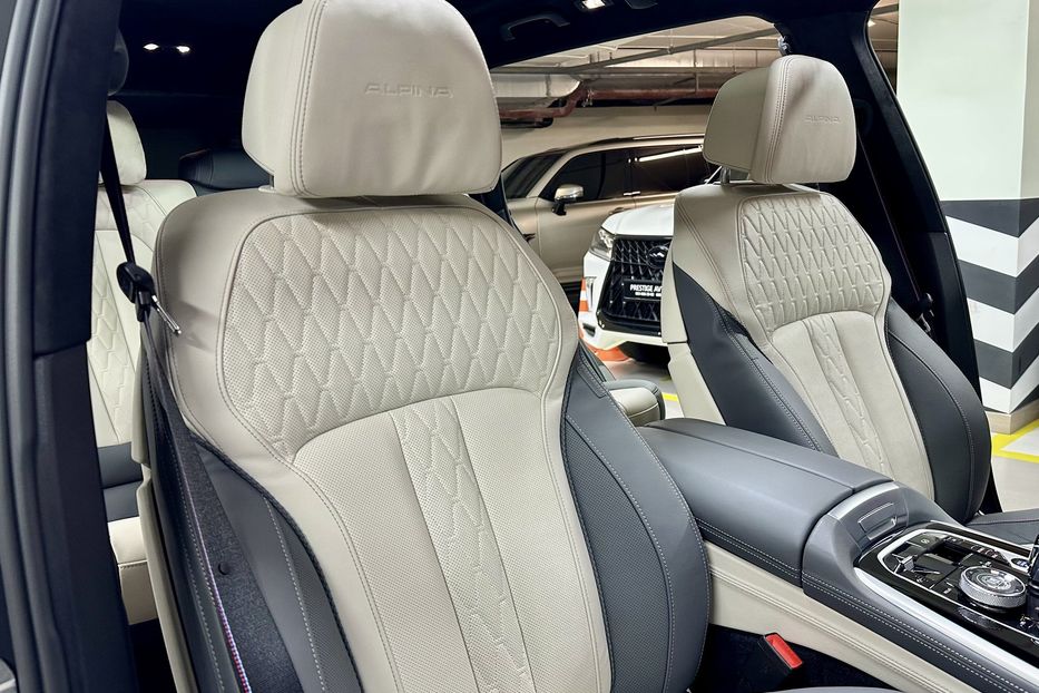 Продам BMW Alpina XB7 2022 года в Киеве
