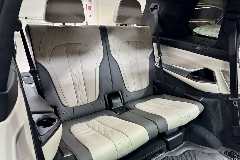 Продам BMW Alpina XB7 2022 года в Киеве
