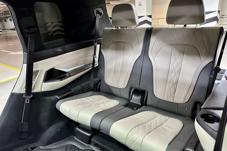 Продам BMW Alpina XB7 2022 года в Киеве