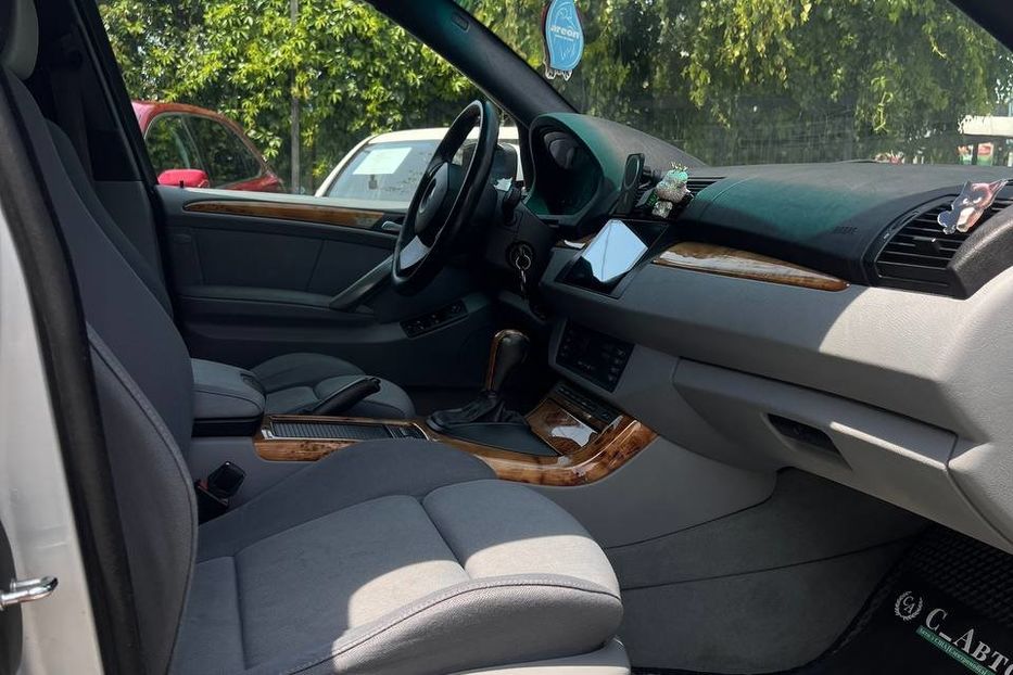 Продам BMW X5 2004 года в Черновцах
