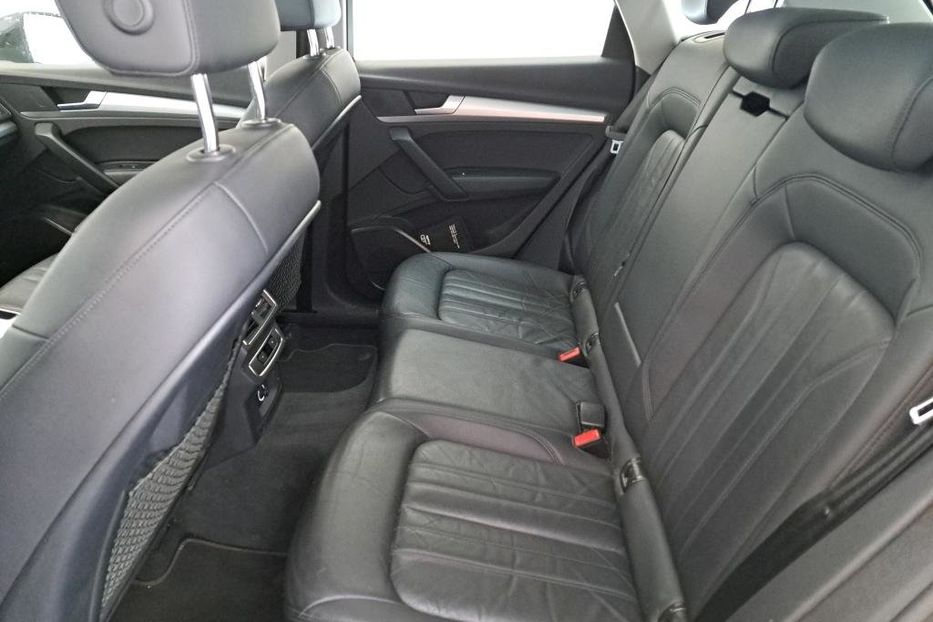 Продам Audi Q5 140kw 4x4 v3858 2019 года в Луцке