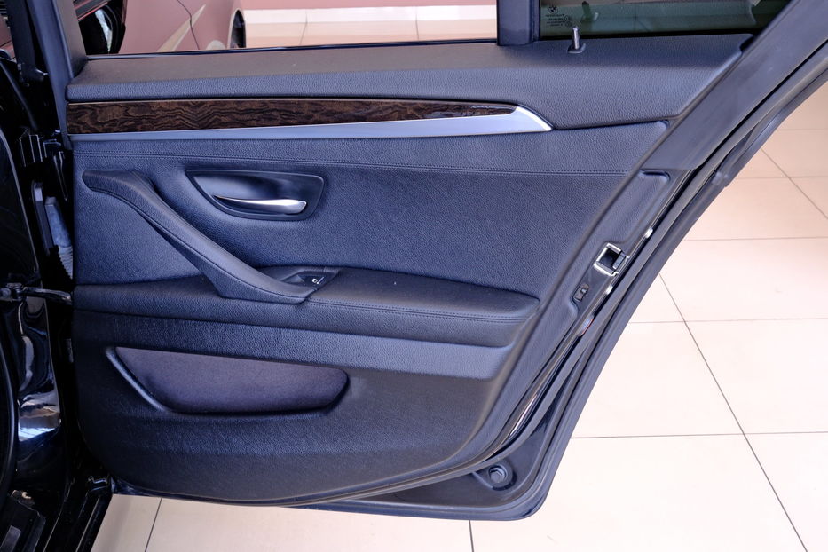 Продам BMW 528 2016 года в Одессе