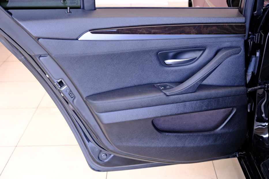 Продам BMW 528 2016 года в Одессе