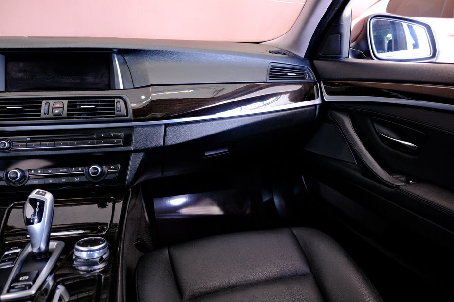 Продам BMW 528 2016 года в Одессе