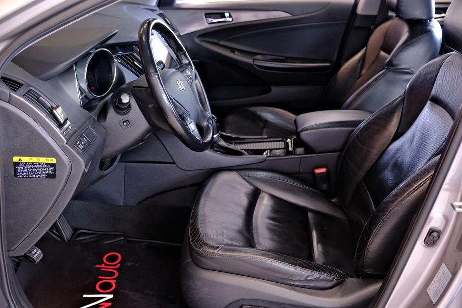 Продам Hyundai Sonata 2014 года в Одессе