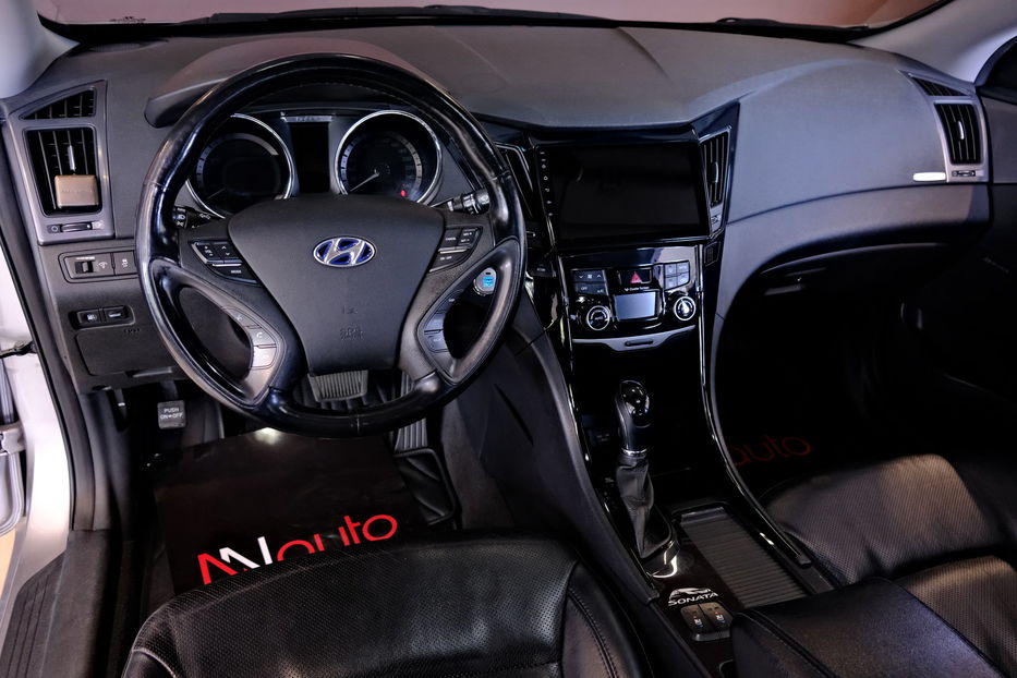 Продам Hyundai Sonata 2014 года в Одессе