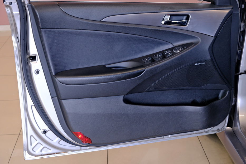 Продам Hyundai Sonata 2014 года в Одессе