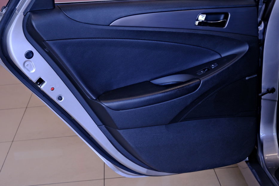 Продам Hyundai Sonata 2014 года в Одессе
