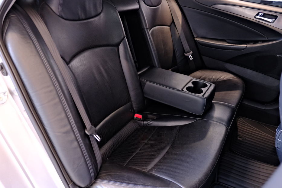 Продам Hyundai Sonata 2014 года в Одессе