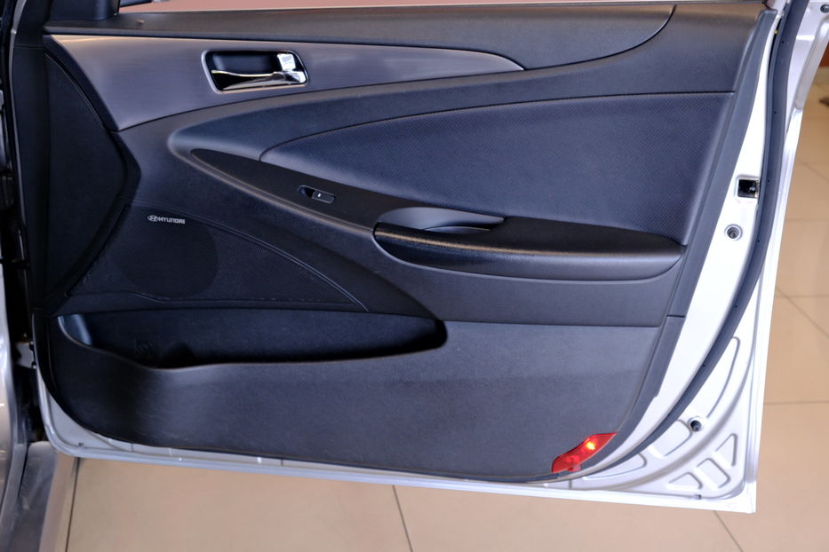 Продам Hyundai Sonata 2014 года в Одессе