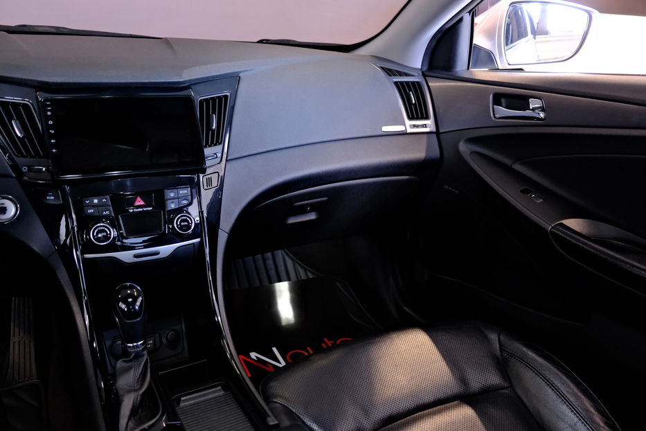 Продам Hyundai Sonata 2014 года в Одессе
