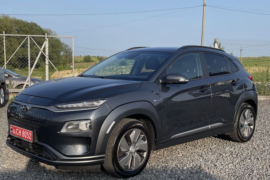Продам Hyundai Kona 64квт  2019 года в Львове