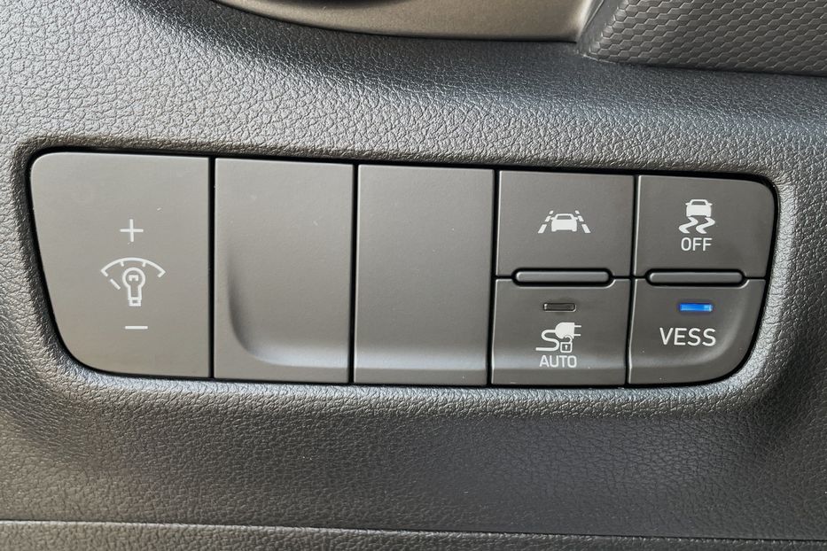 Продам Hyundai Kona 64квт  2019 года в Львове