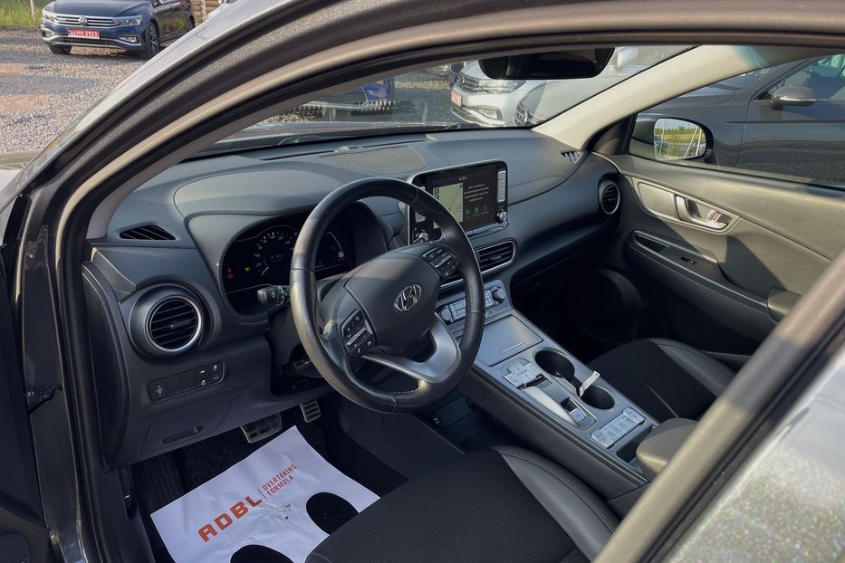 Продам Hyundai Kona 64квт  2019 года в Львове