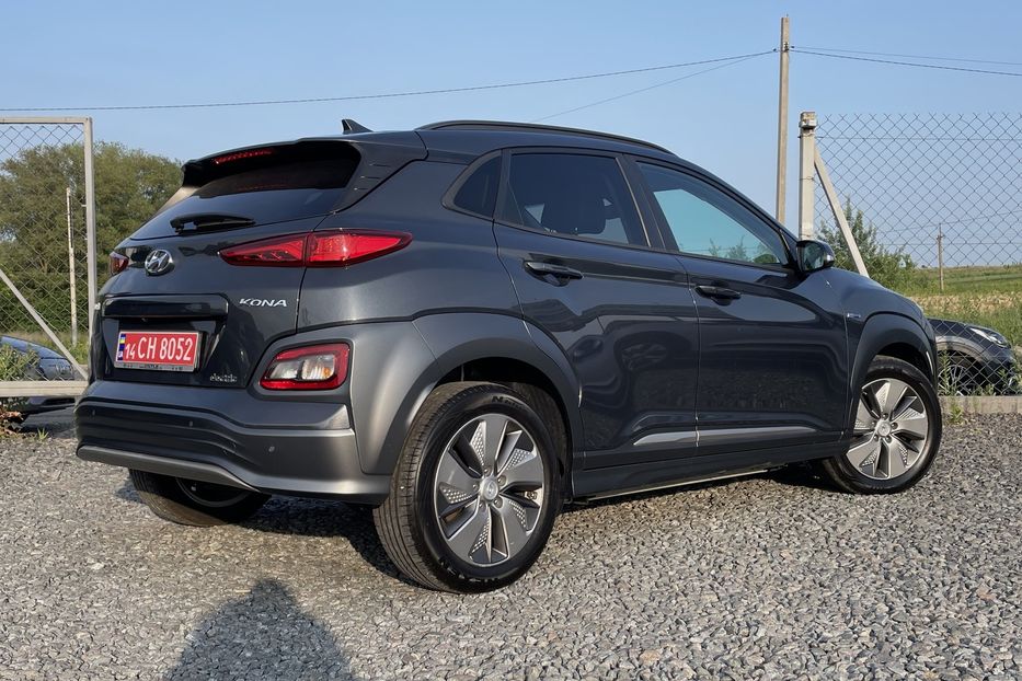 Продам Hyundai Kona 64квт  2019 года в Львове