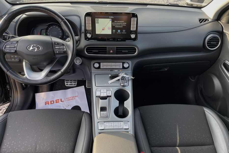 Продам Hyundai Kona 64квт  2019 года в Львове