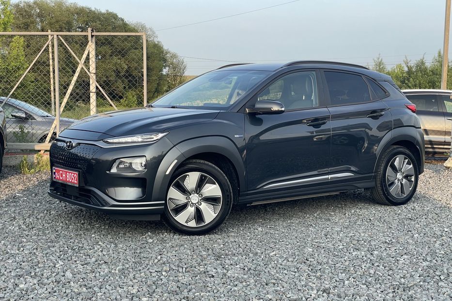 Продам Hyundai Kona 64квт  2019 года в Львове