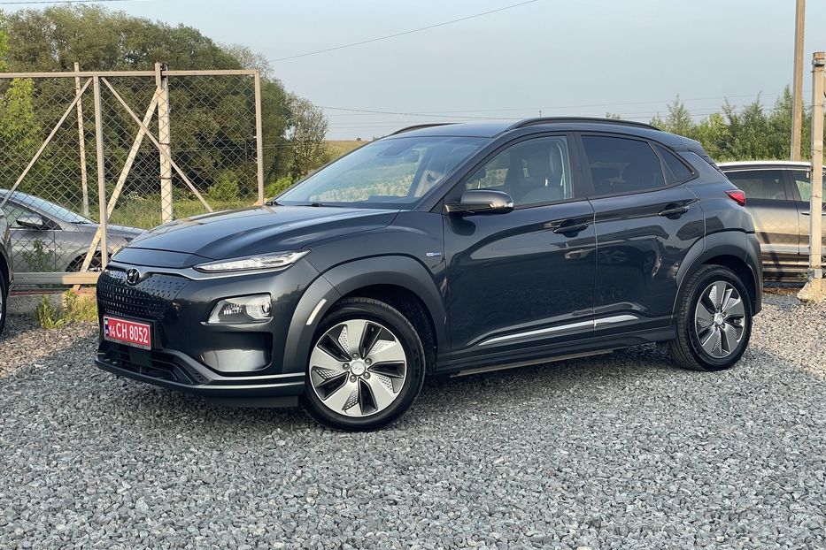 Продам Hyundai Kona 64квт  2019 года в Львове