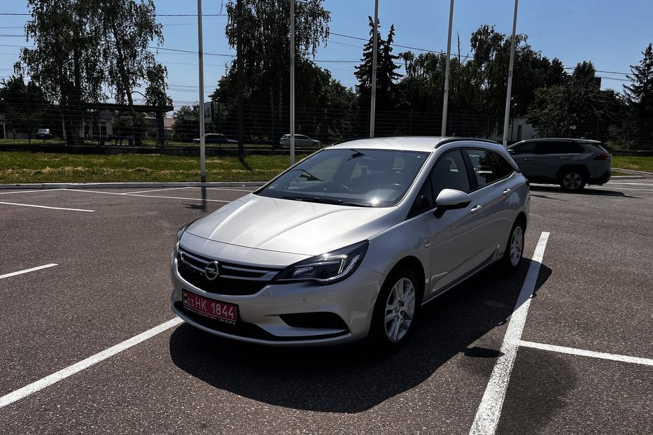 Продам Opel Astra K Sport Edition S 81kw 2019 года в Житомире