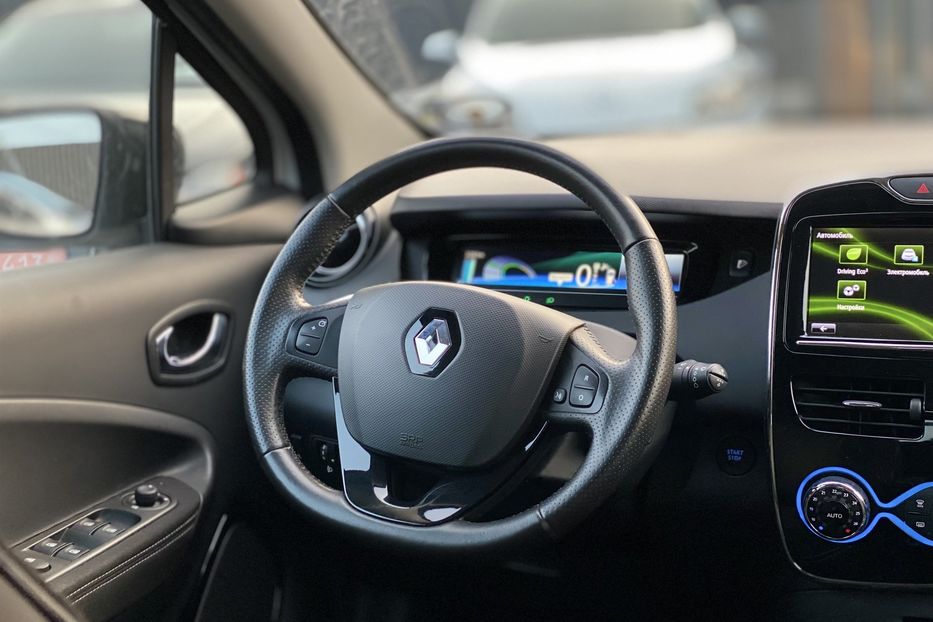 Продам Renault Zoe 2018 года в Луцке