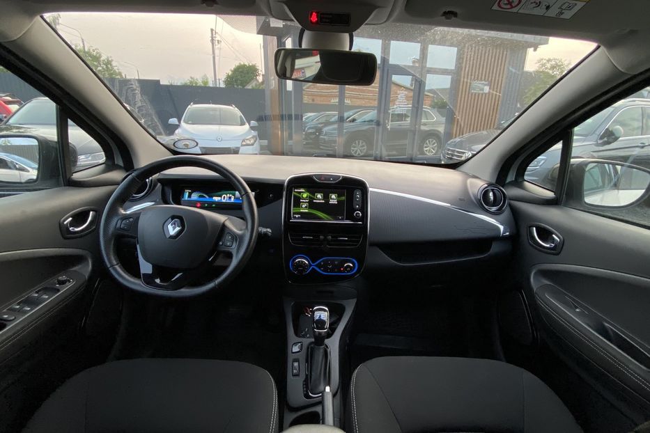 Продам Renault Zoe 2018 года в Луцке